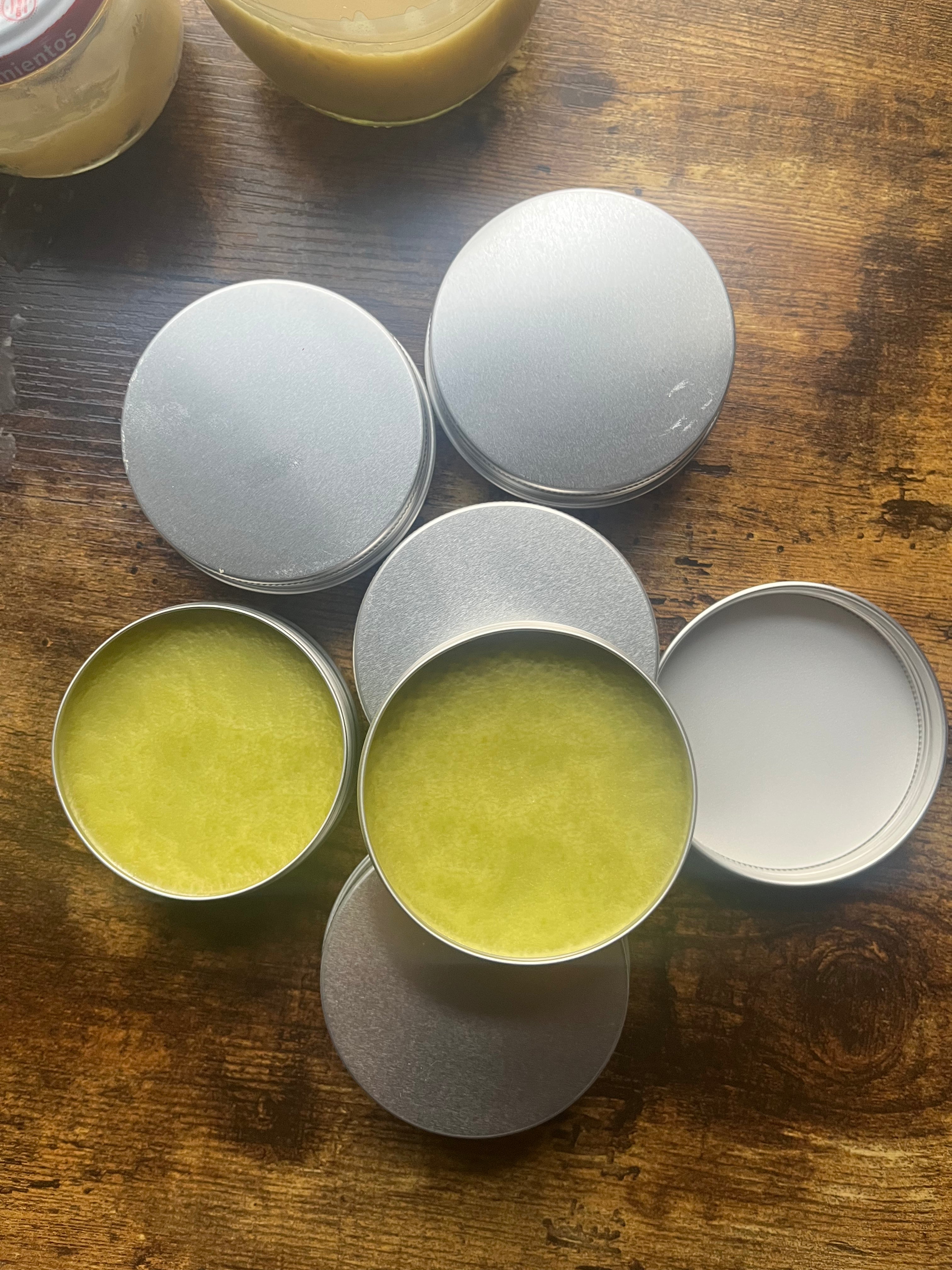 Henbit salve